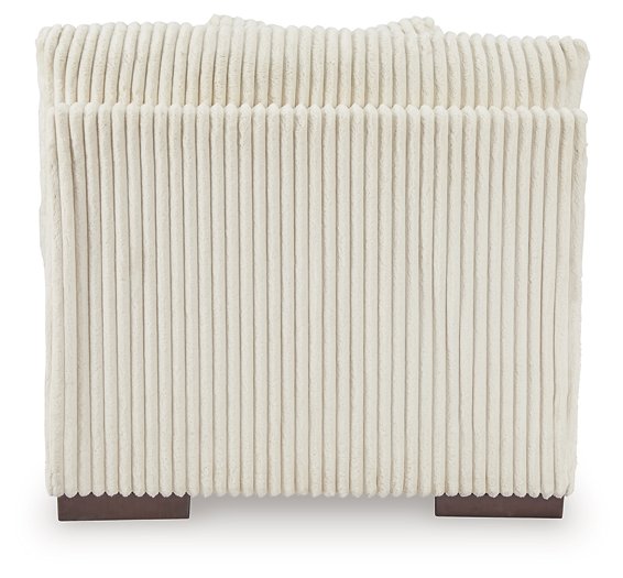 Lindyn Sectional - De Avenue Furniture