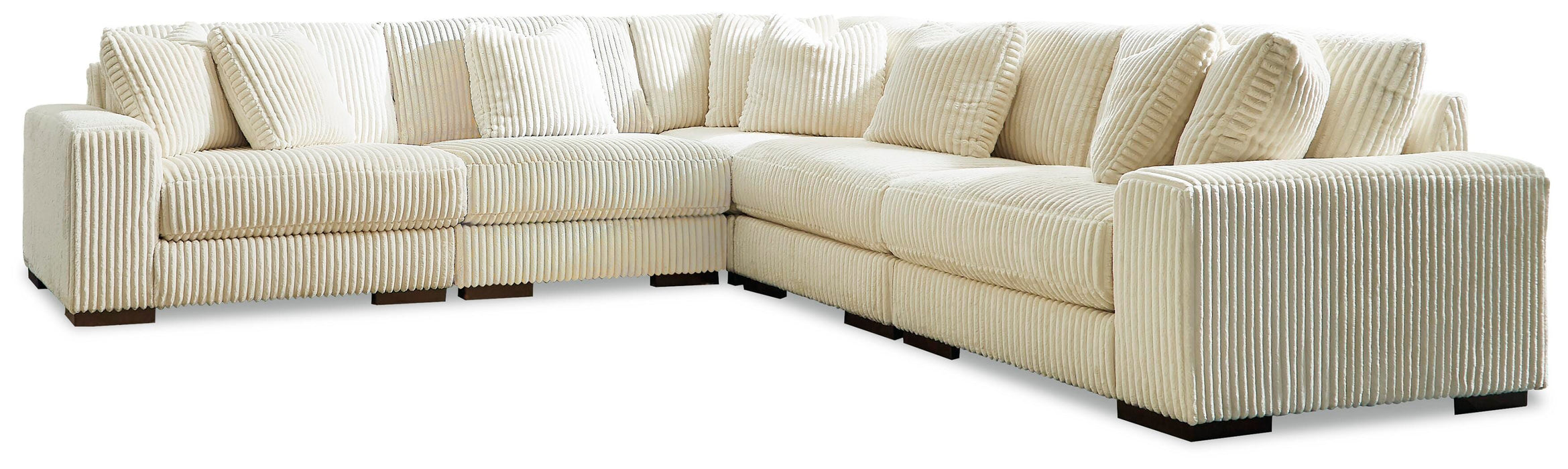 Lindyn Sectional - De Avenue Furniture