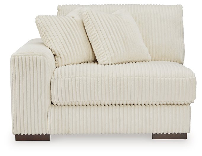 Lindyn Sectional - De Avenue Furniture