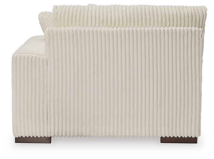 Lindyn Sectional - De Avenue Furniture