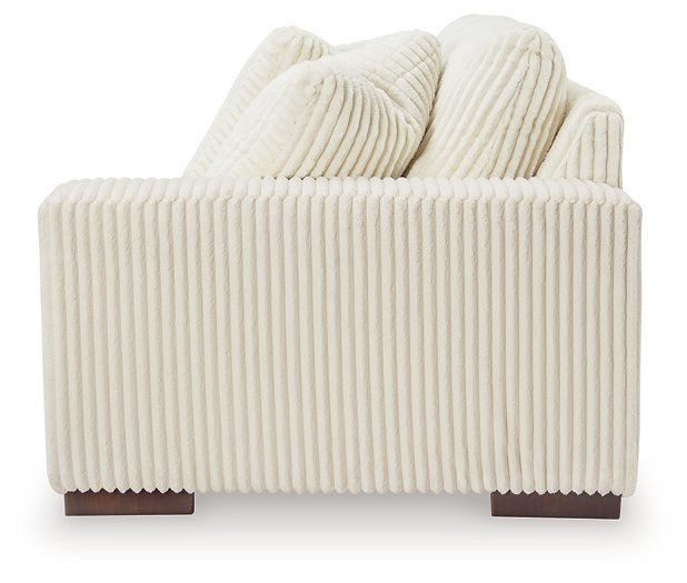 Lindyn Sectional - De Avenue Furniture