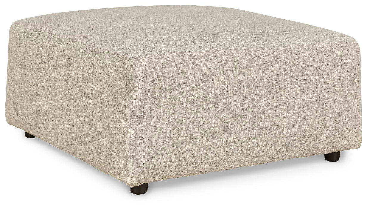 Edenfield Oversized Accent Ottoman - De Avenue Furniture