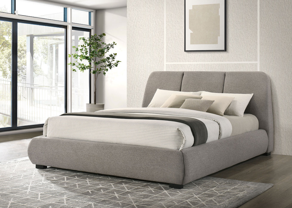 Mokena Panel Platform Bed - De Avenue Furniture