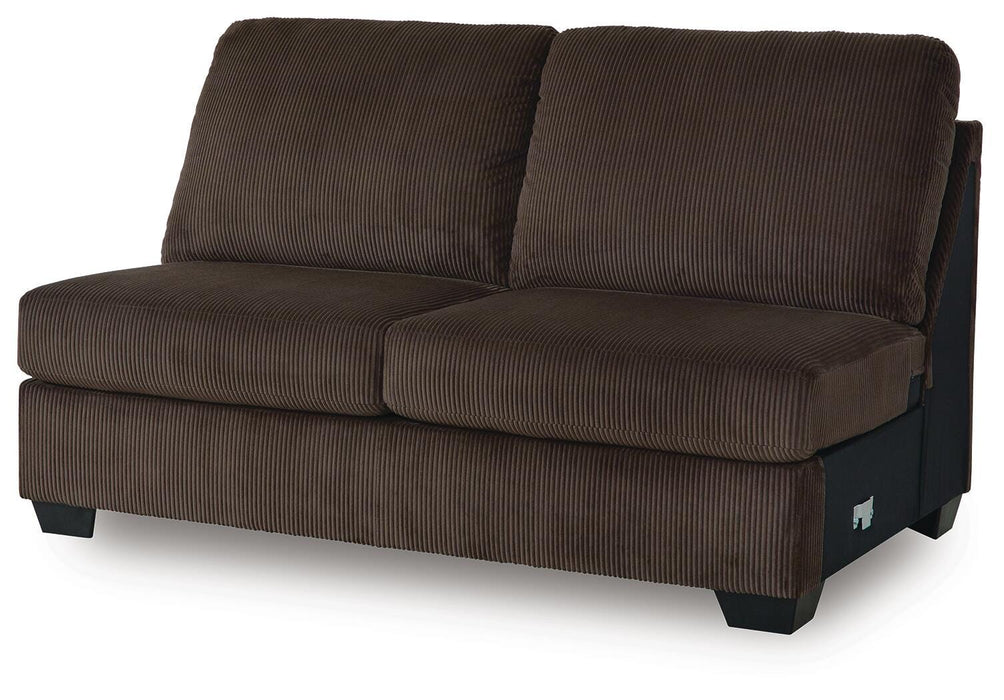 Kimlee Sectional with Chaise - De Avenue Furniture