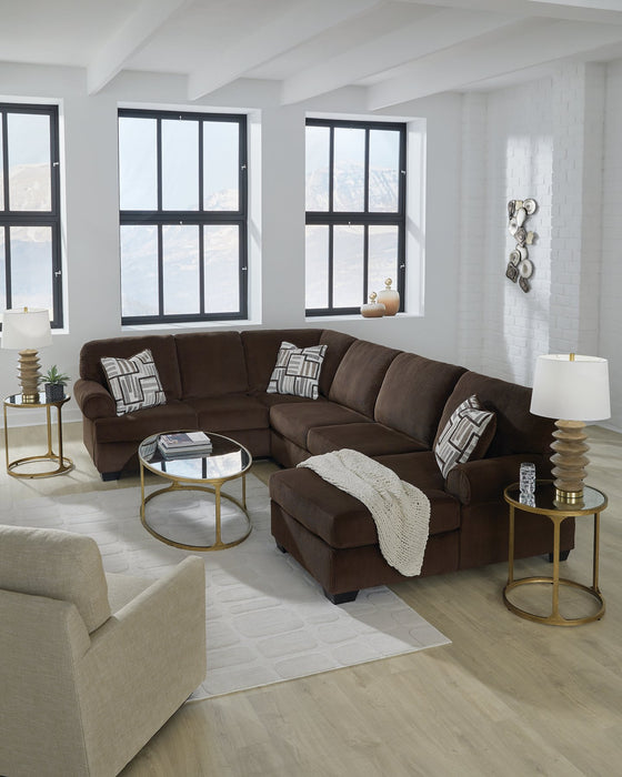 Kimlee Sectional with Chaise - De Avenue Furniture