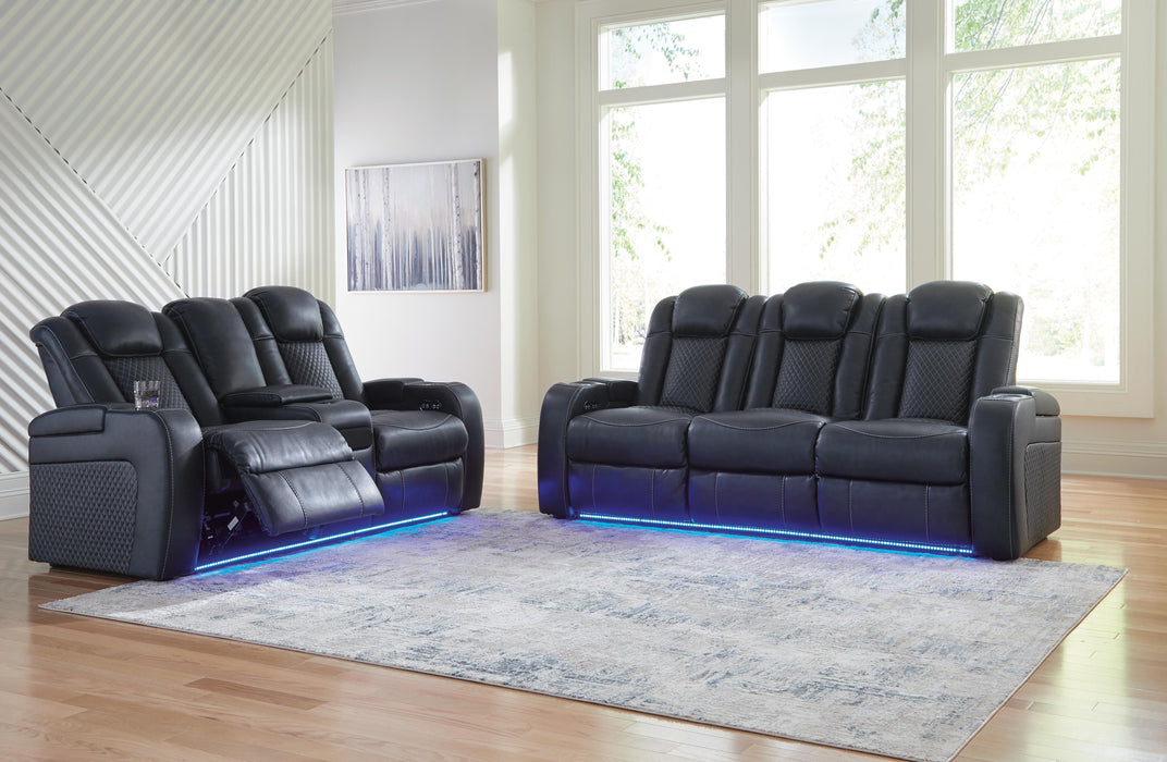 Fyne-Dyme Living Room Set - De Avenue Furniture