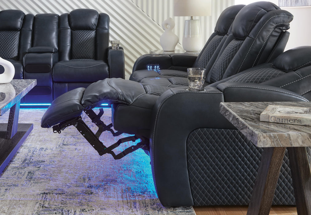 Fyne-Dyme Living Room Set - De Avenue Furniture
