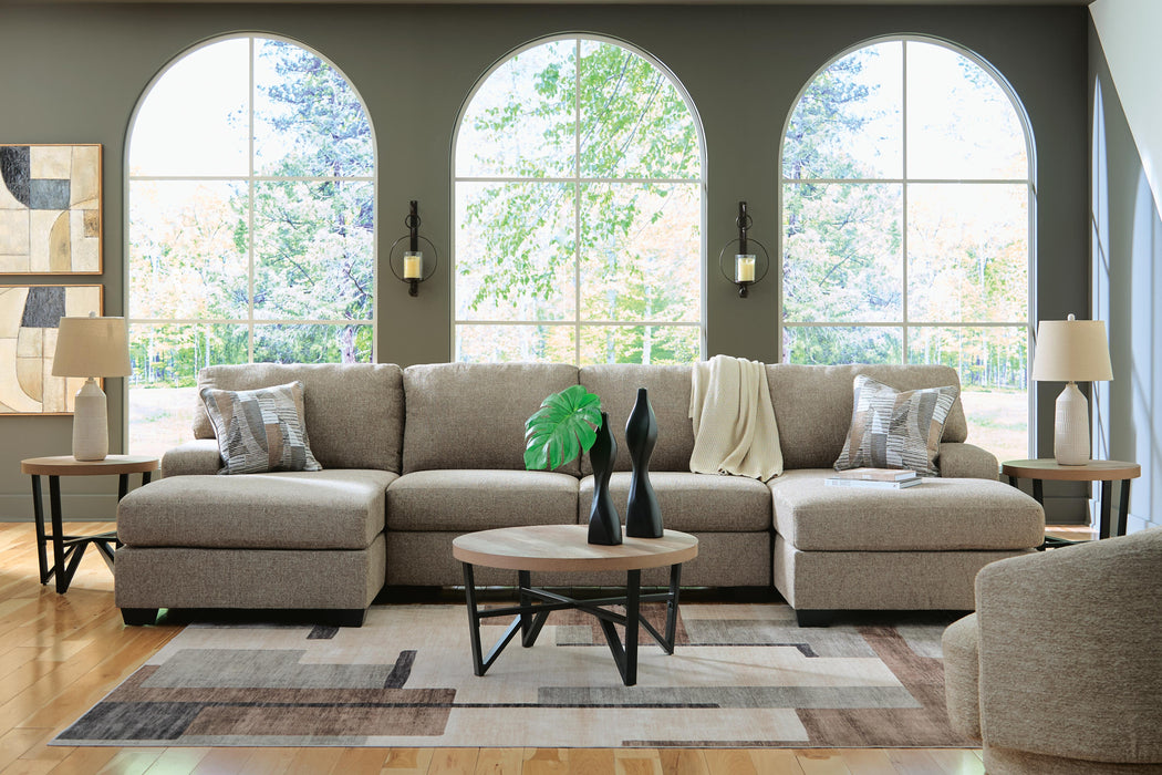 Newellen Sectional with Chaise - De Avenue Furniture
