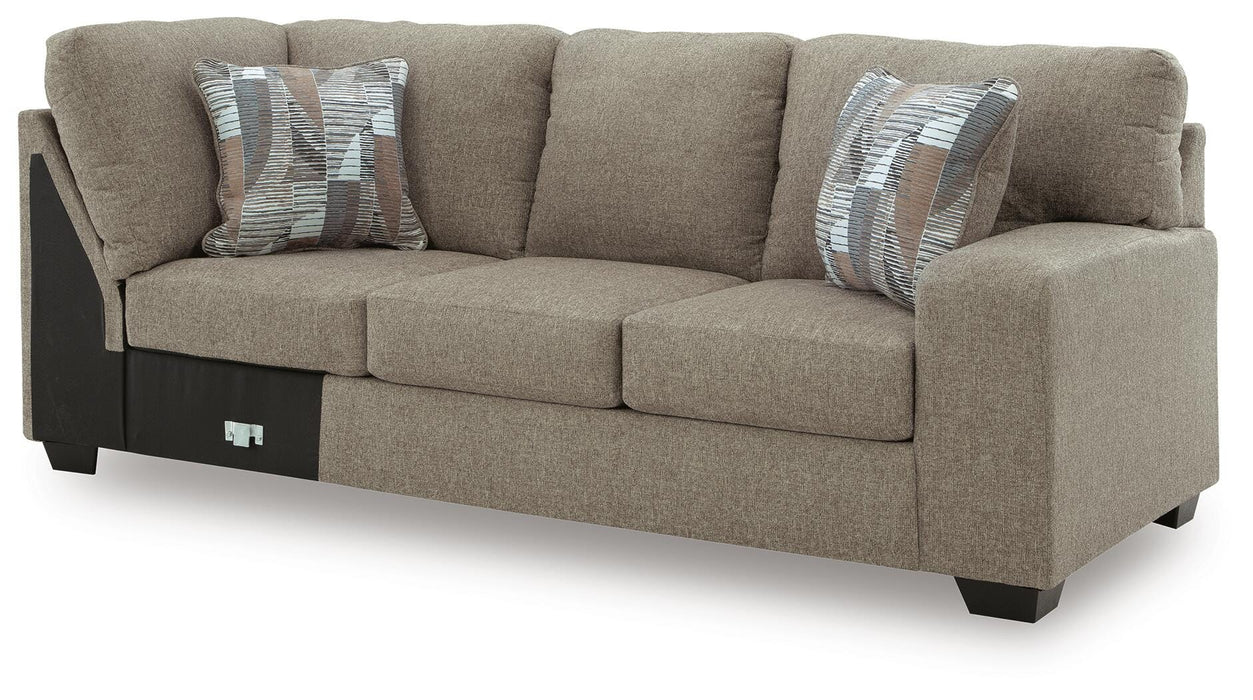 Newellen Sectional with Chaise - De Avenue Furniture