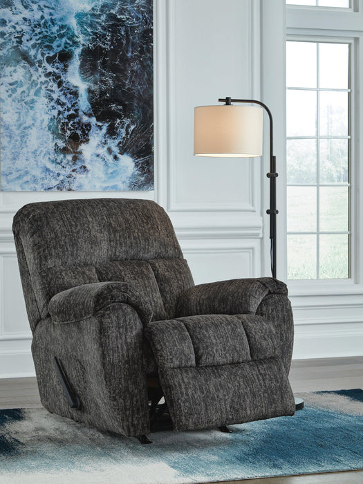 Stayfish Recliner - De Avenue Furniture