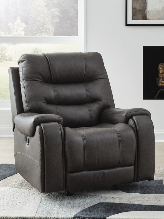 Femley Recliner - De Avenue Furniture