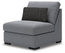 Bealton Sectional with Chaise - De Avenue Furniture