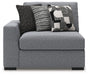 Bealton Sectional with Chaise - De Avenue Furniture