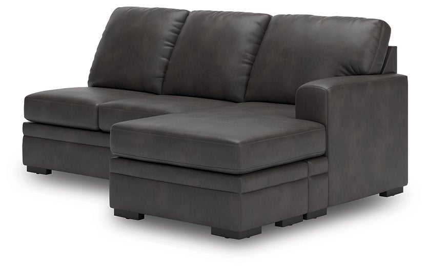 Lofton-Pike Sectional with Chaise - De Avenue Furniture