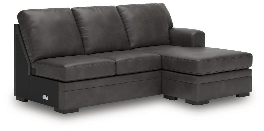 Lofton-Pike Sectional with Chaise - De Avenue Furniture