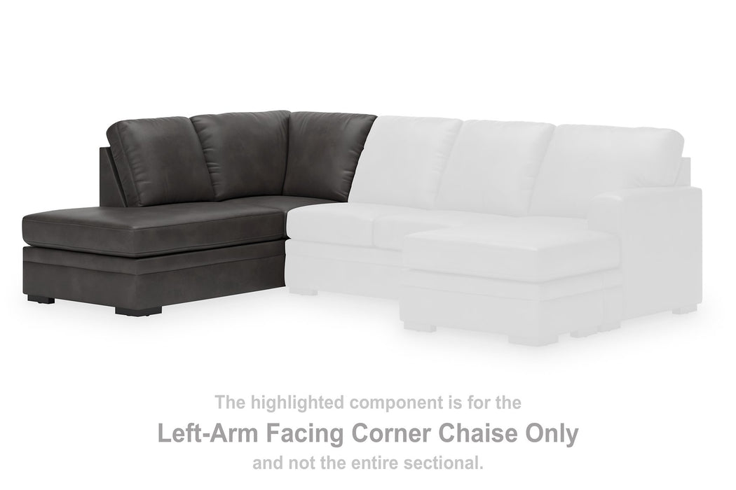 Lofton-Pike Sectional with Chaise - De Avenue Furniture