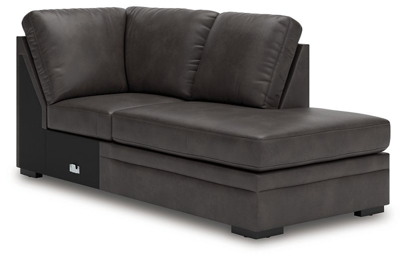 Lofton-Pike Sectional with Chaise - De Avenue Furniture