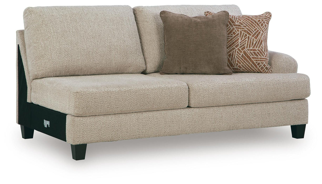 Steelwater Retreat Sectional with Chaise - De Avenue Furniture
