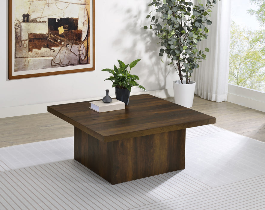 Devar Coffee Table - De Avenue Furniture