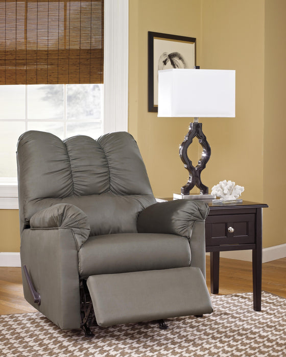 Darcy Living Room Set - De Avenue Furniture
