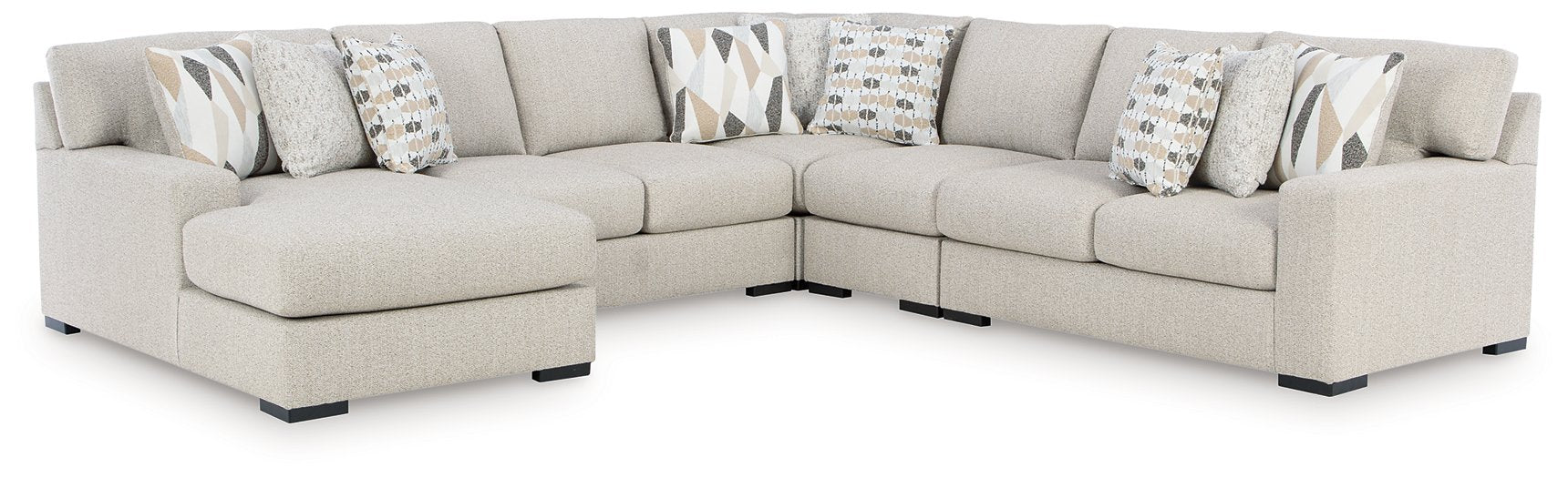 Laurelgrove Sectional with Chaise - De Avenue Furniture
