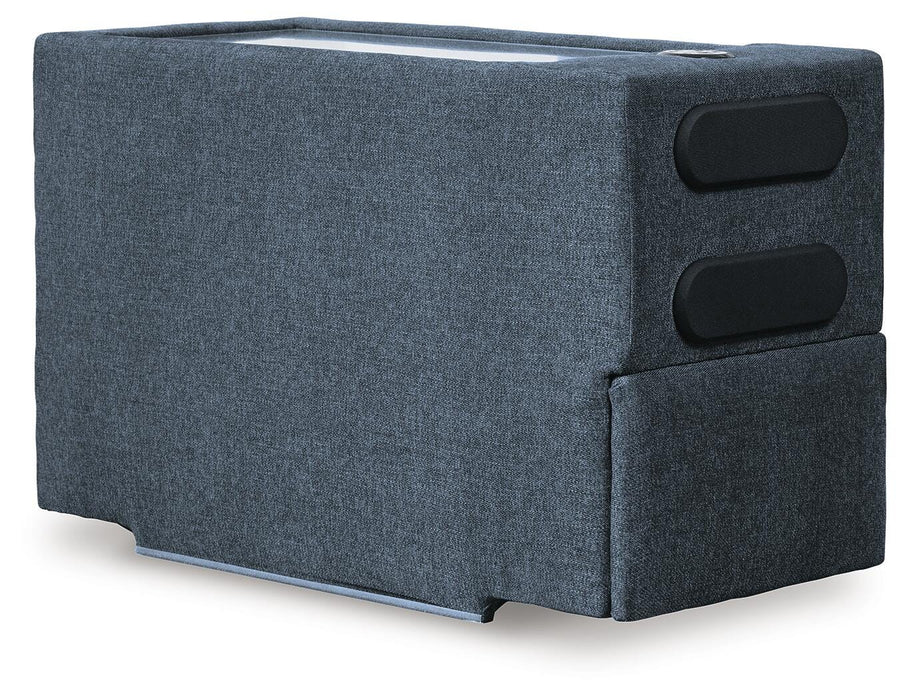 Modmax Sectional with Audio System - De Avenue Furniture