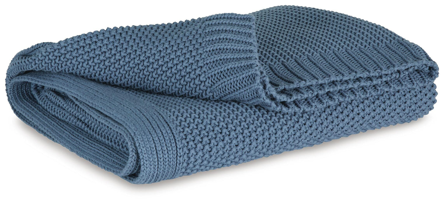 Gayelery Throw - De Avenue Furniture