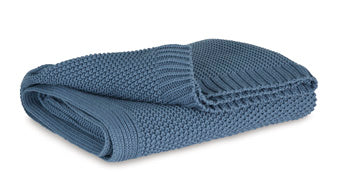 Gayelery Throw - De Avenue Furniture