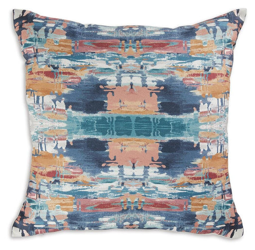 Kennick Pillow - De Avenue Furniture