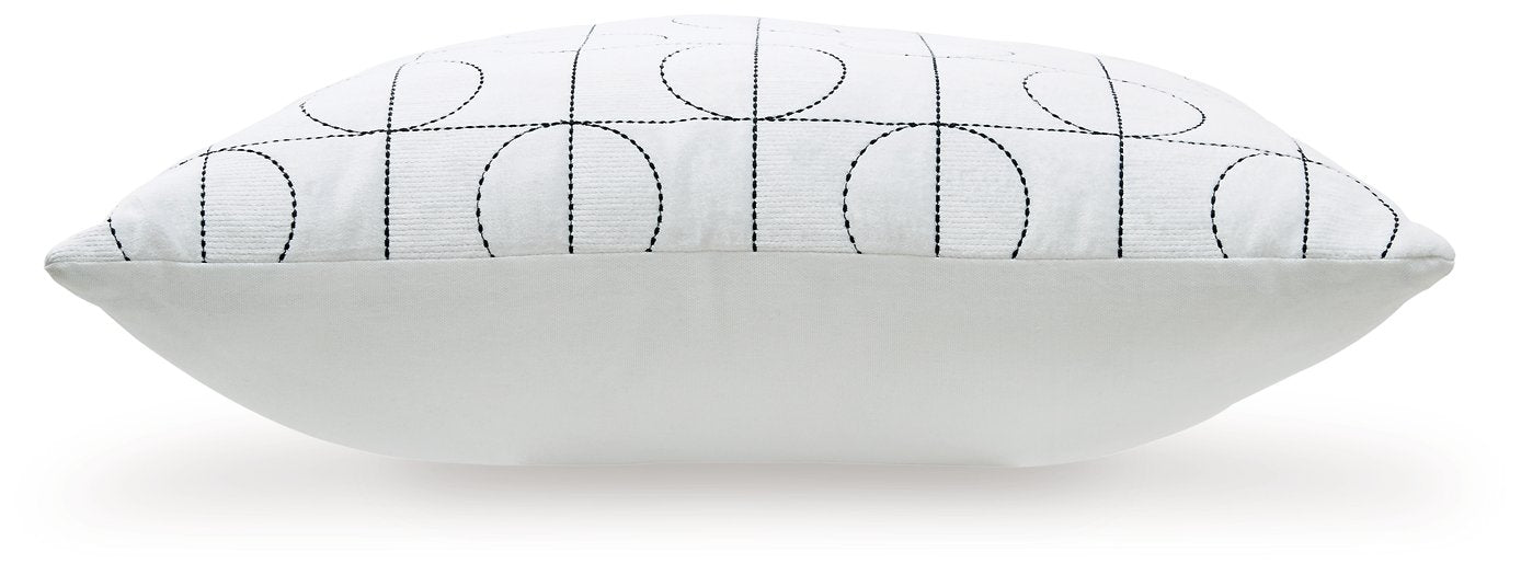 Kydner Pillow (Set of 4) - De Avenue Furniture