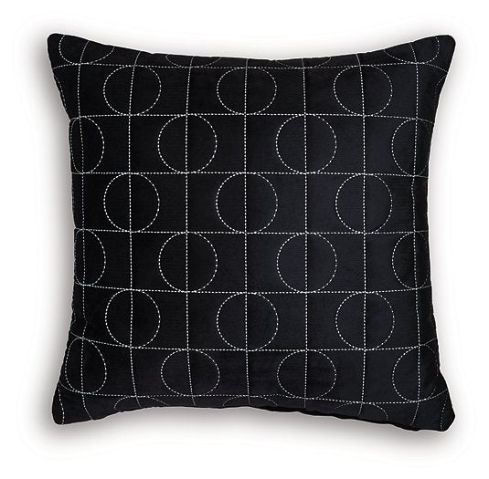 Kydner Pillow (Set of 4) - De Avenue Furniture