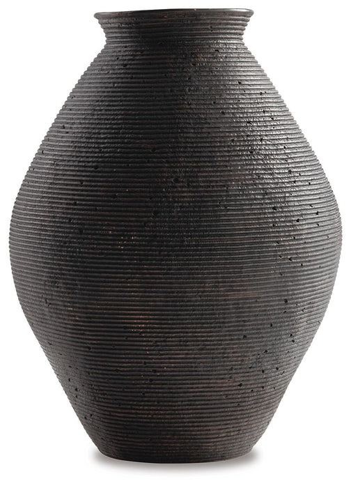 Hannela Vase - De Avenue Furniture