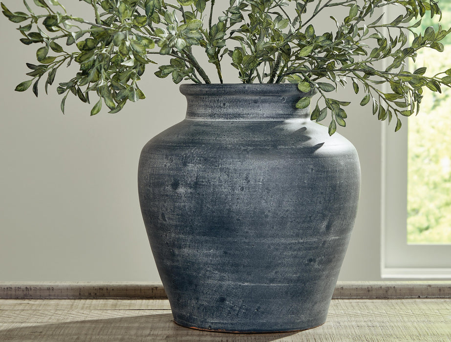 Meadie Vase - De Avenue Furniture