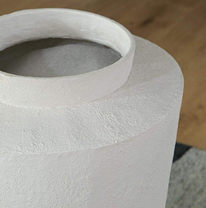Flurinworth Vase - De Avenue Furniture