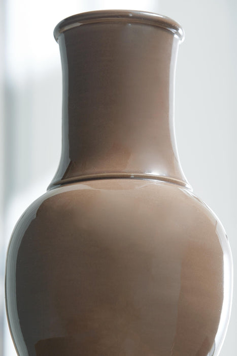 Tillmer Vase - De Avenue Furniture