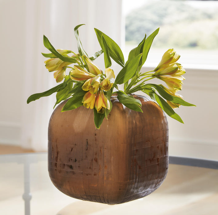 Capard Vase - De Avenue Furniture
