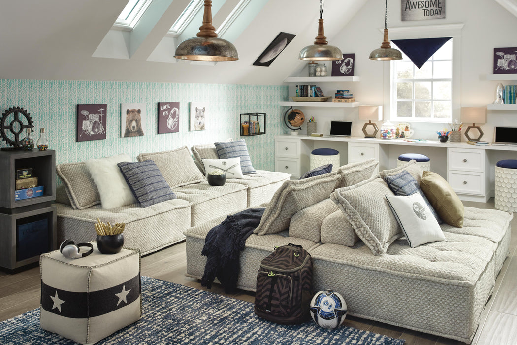 Bales Accent Chair - De Avenue Furniture