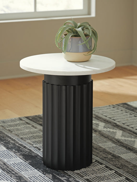 Wainstone Accent Table - De Avenue Furniture