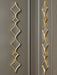 Harriswood Accent Mirror Set (Set of 2) - De Avenue Furniture