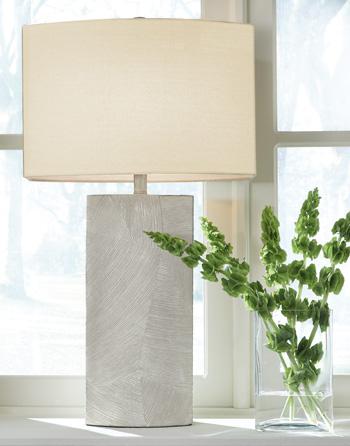 Bradard Lamp Set - De Avenue Furniture