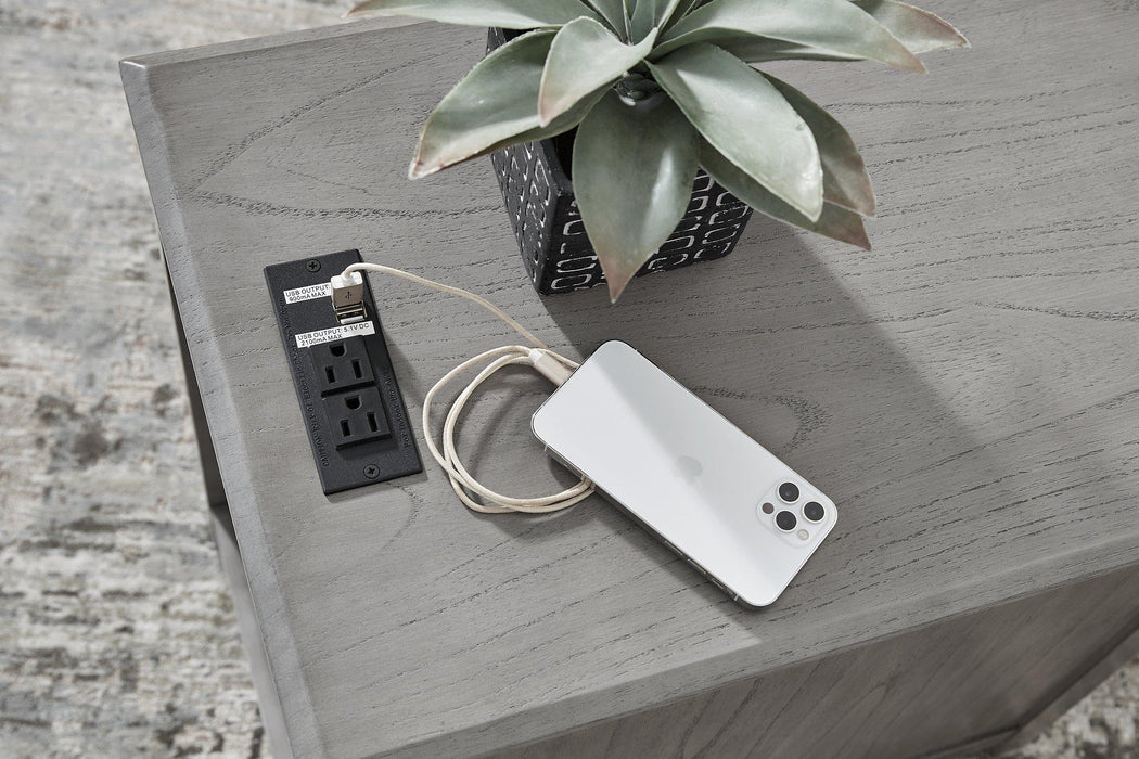 Devonsted Chairside End Table - De Avenue Furniture