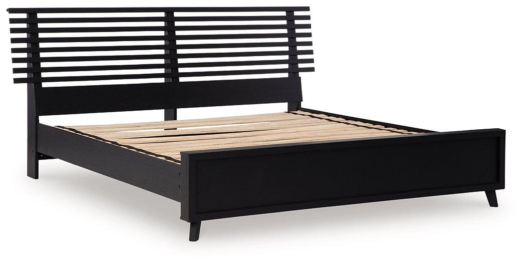 Danziar Slat Bed - De Avenue Furniture