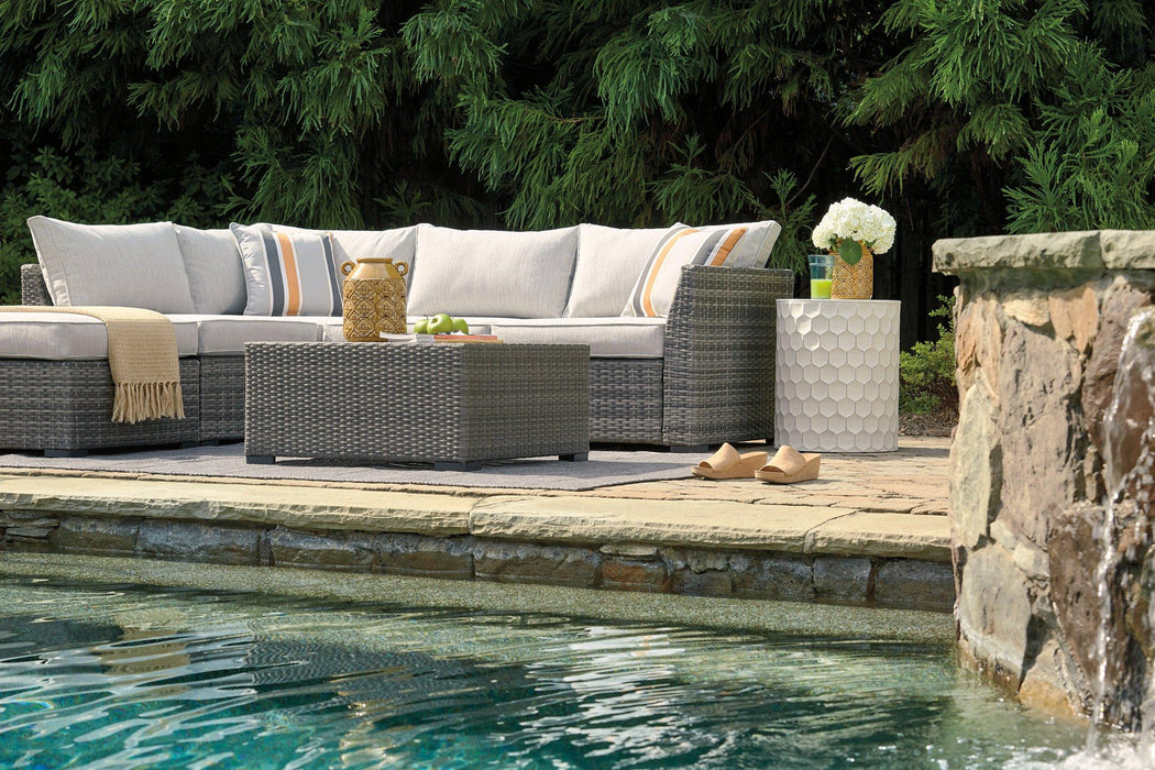 Cherry Point 4-piece Outdoor Sectional Set - De Avenue Furniture