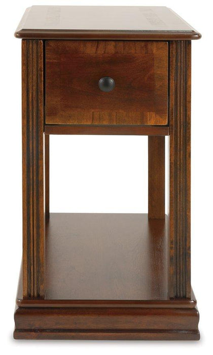 Breegin Chairside End Table - De Avenue Furniture
