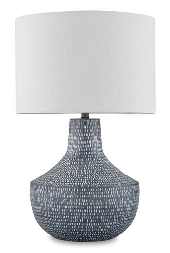 Schylarmont Lamp Set - De Avenue Furniture