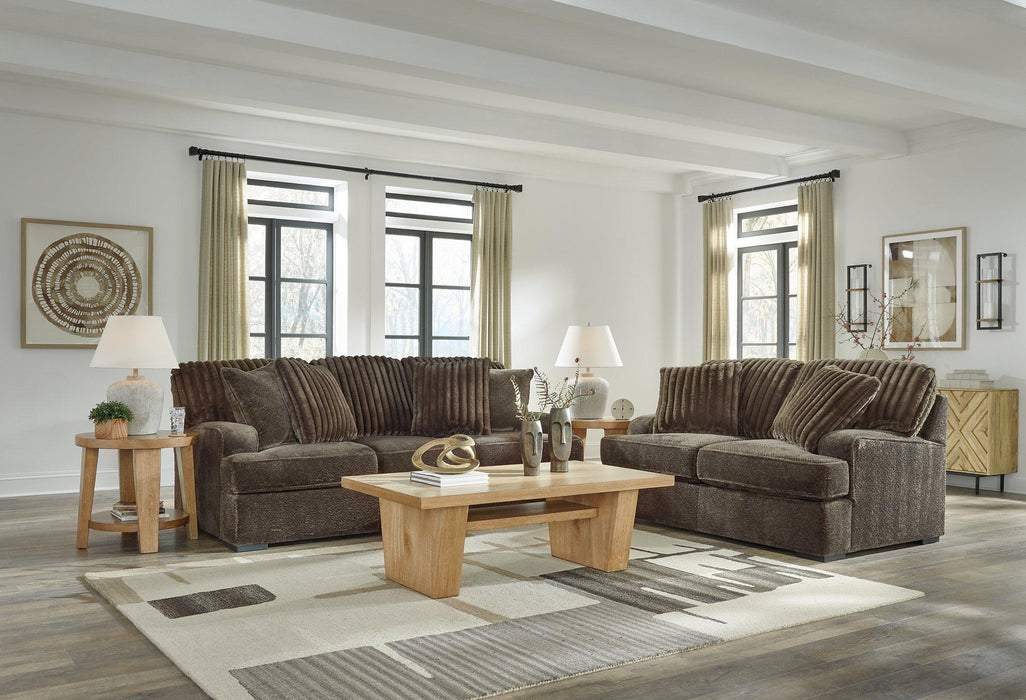 Aylesworth Upholstery Package - De Avenue Furniture