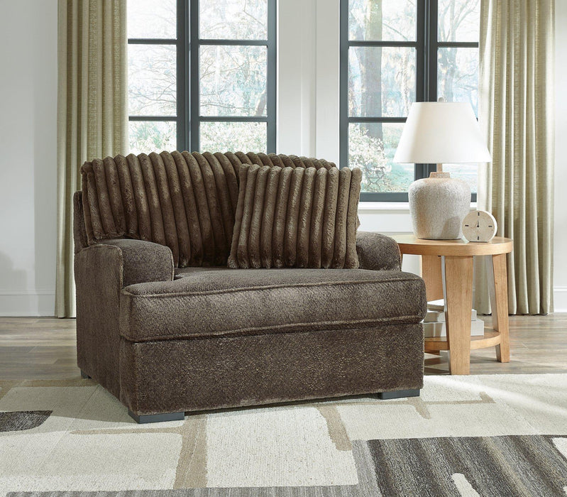 Aylesworth Upholstery Package - De Avenue Furniture