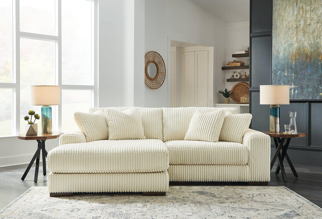 Lindyn Sectional with Chaise - De Avenue Furniture