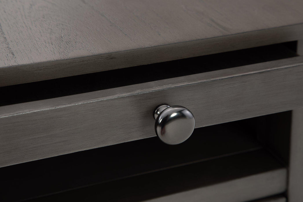 Treytown Chairside End Table - De Avenue Furniture