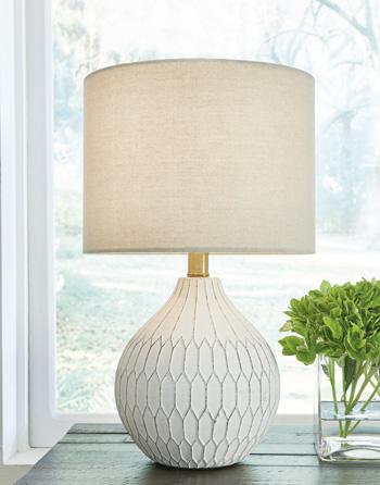 Wardmont Lamp Set - De Avenue Furniture